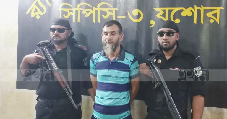 ট্রাকচালক সুজ্জাত আলী